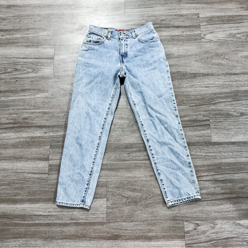 Vintage Light Wash Levi’s 550 Red Tab Classic Relaxed Straight Leg Jeans